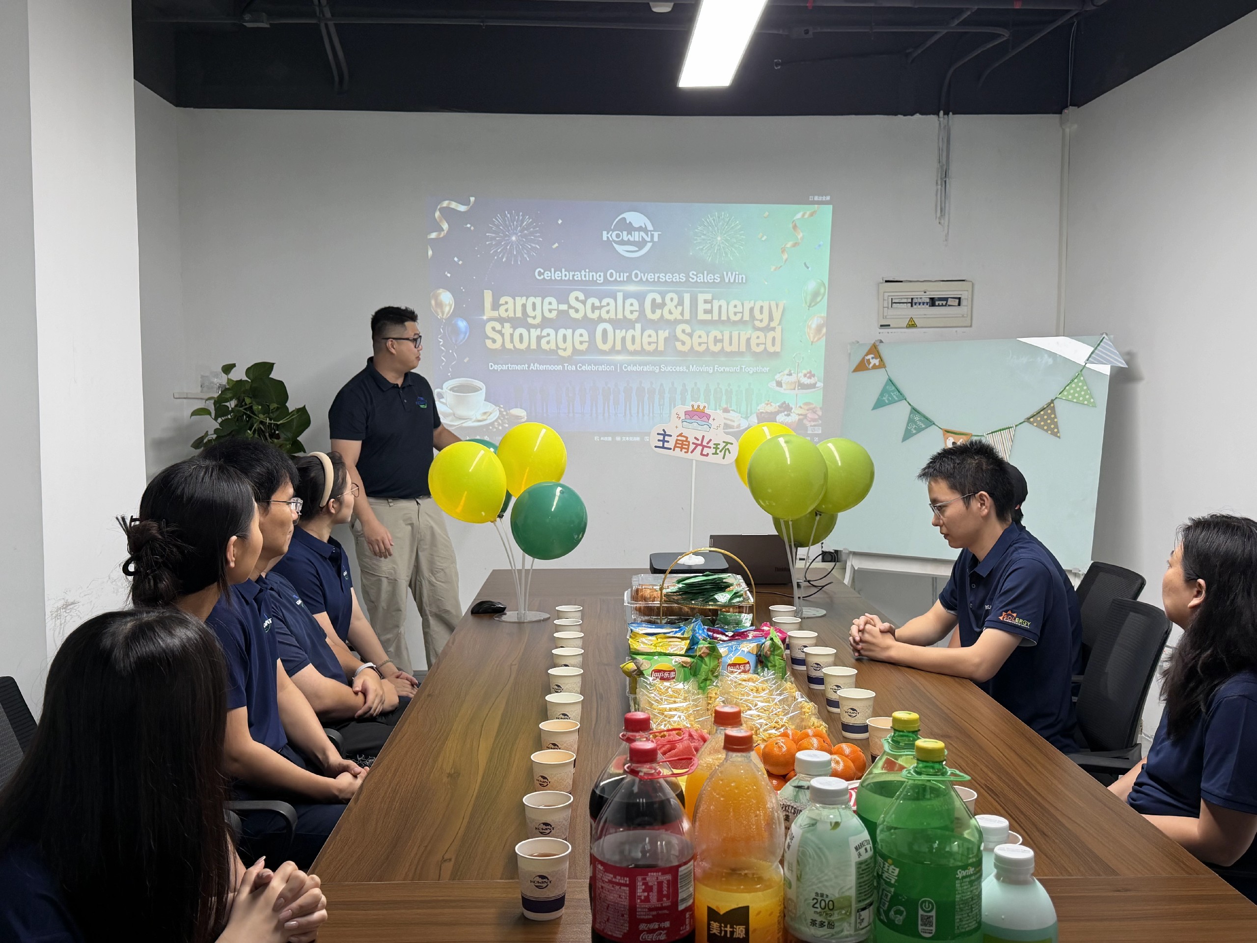 Kowint Energy team celebrates the successful milestone of an 8 MWh Commercial & Industrial energy storage project.